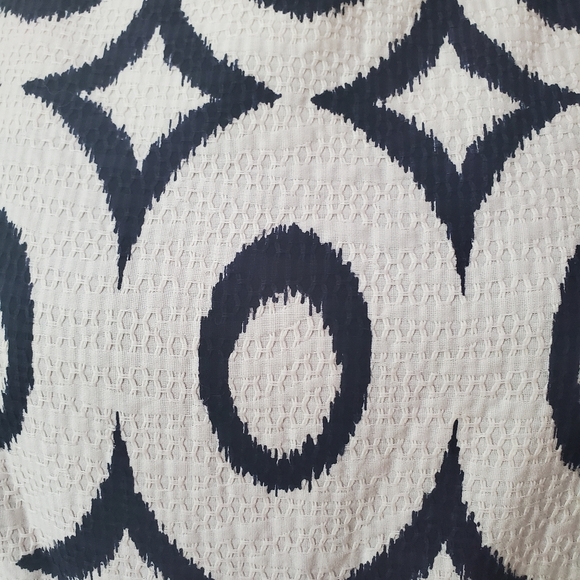 Classy Summer Dress - Picture 3 of 7